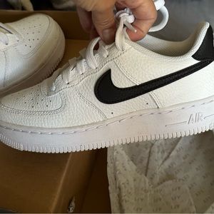 White and black Air Force one grade school 3 1/2